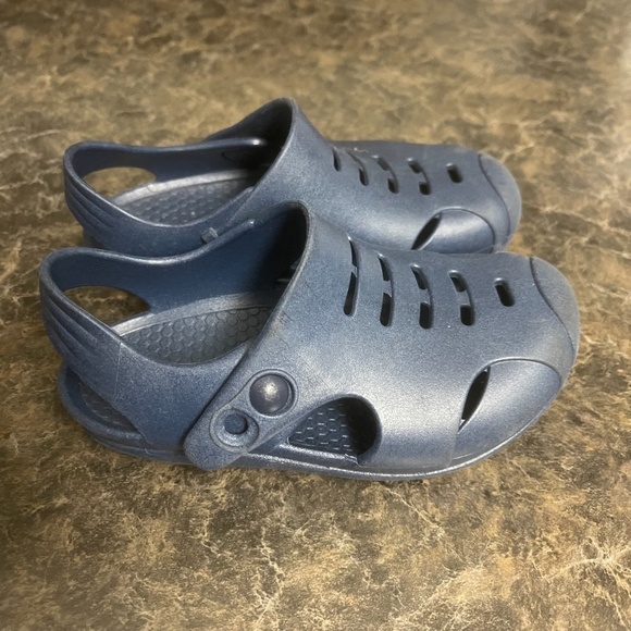 Okabashi Navy Rubber Slip On Sandals Kids Size 9 - Picture 2 of 7